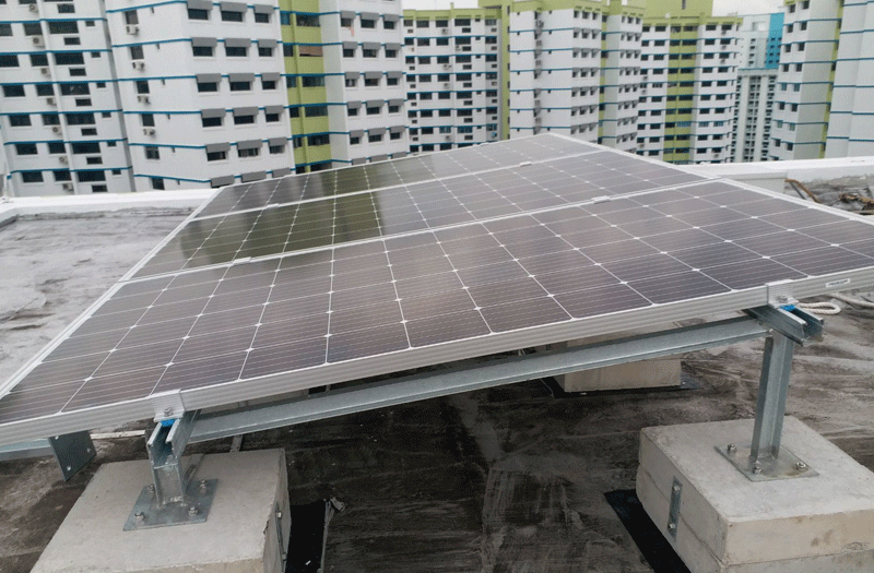 mounted rooftop solar panels